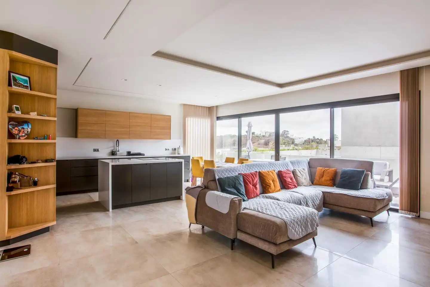 Sala de estar de Casa o chalet en venta en Las Palmas de Gran Canaria con Jardín privado, Terraza y Piscina