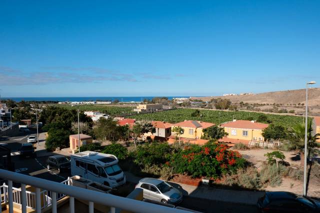 Casa adosada en Venta en Calle Abubilla en Pasito Blanco - Santa Águeda