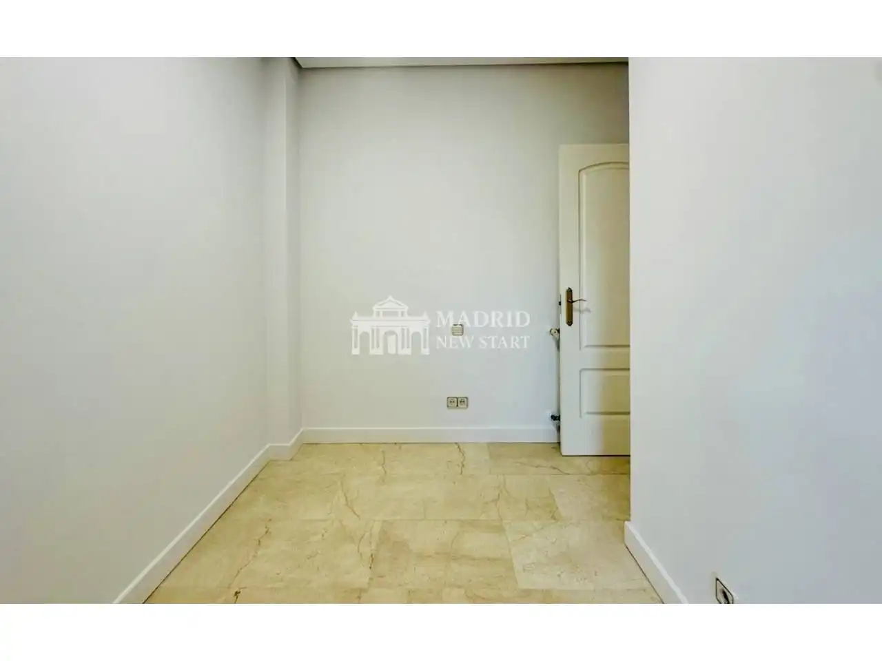 Habitación de Piso de alquiler en Ciudad Lineal