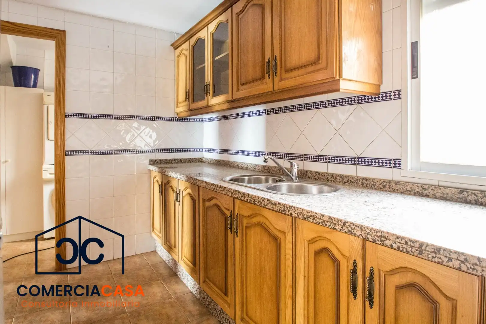 Cocina de Casa adosada en venta en Las Gabias con Aire acondicionado, Calefacción y Terraza