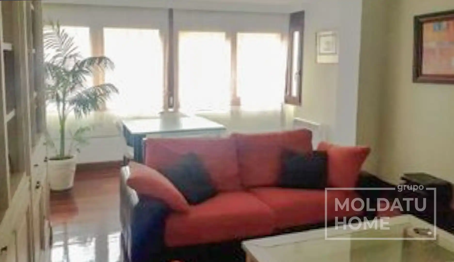 Piso con ascensor en venta en Errekalde, imagen 2