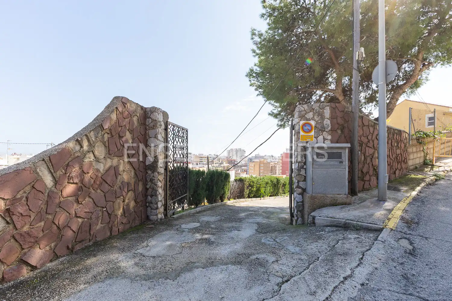 Vista exterior de Casa o xalet en venda en Cullera amb Aire condicionat, Calefacció i Jardí privat