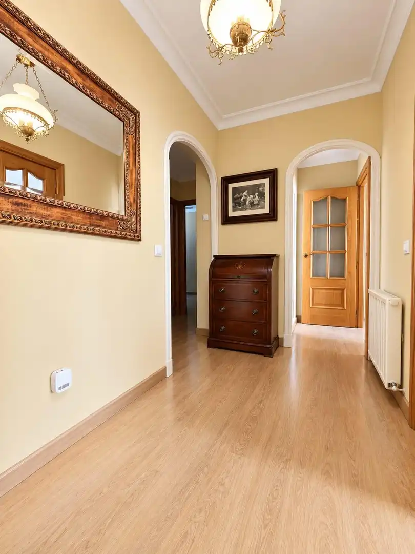 Flat with terrace for sale in Centre, imagen 2