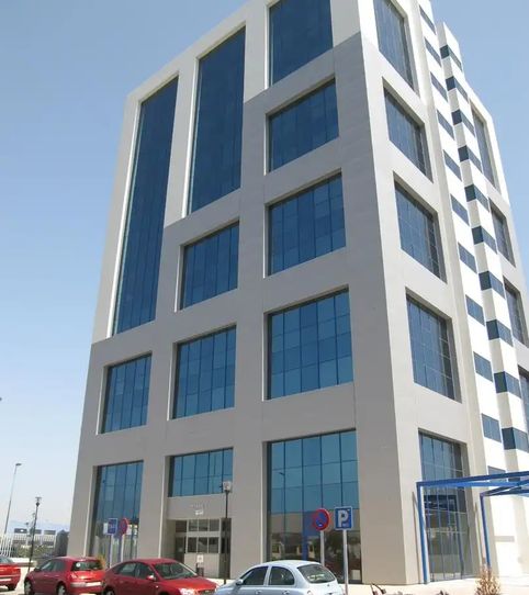 Foto 2 de Garaje en venta en San Jerónimo - La Bachillera, Sevilla Capital