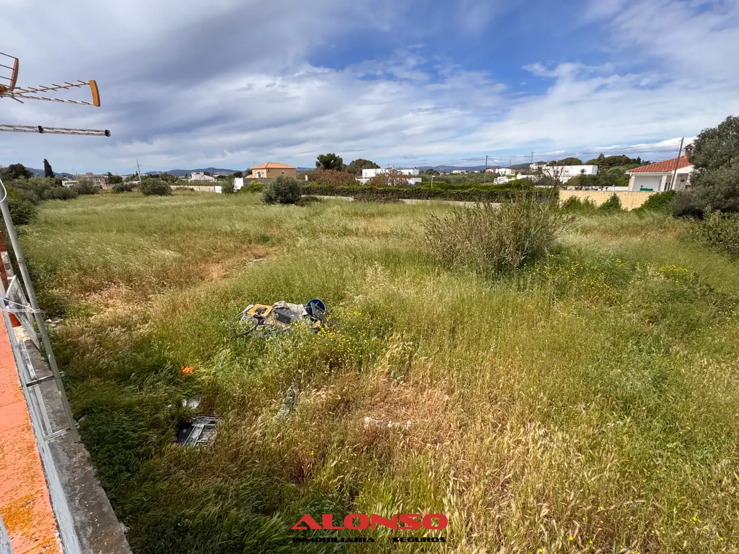 Detached homes for sale in Vinaròs  with Private garden, Terrace and Furnished