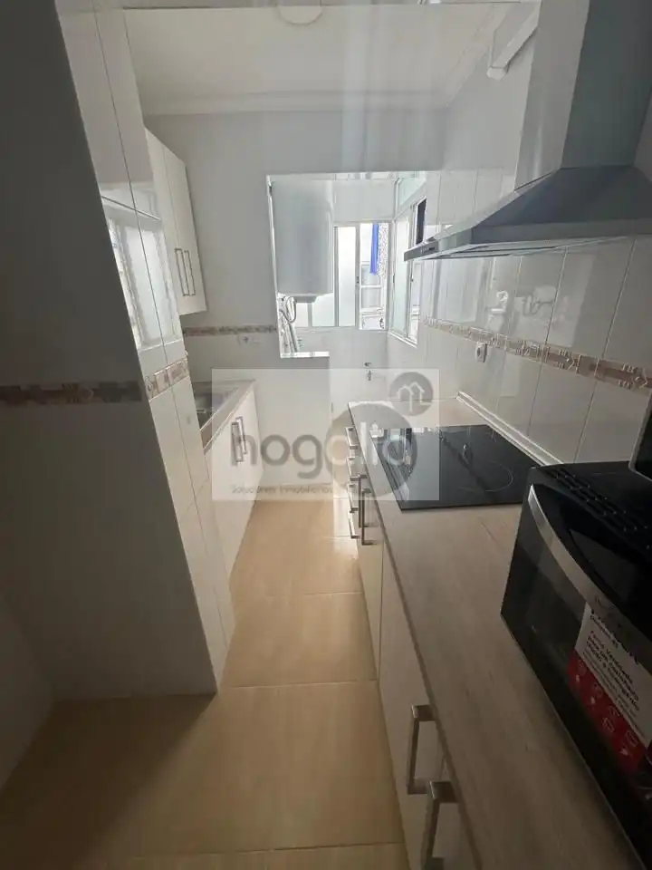 Wohnung zur Miete in Juan XXIII - Rochelambert
