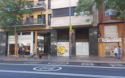 Exterior view of Premises for sale in  Barcelona Capital  with Air Conditioner