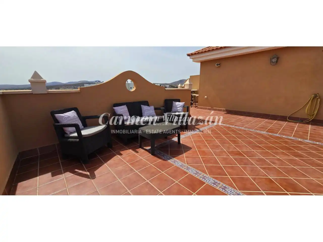 Terraza de Apartamento en venta en Antigua con Amueblado, Balcón y Piscina comunitaria