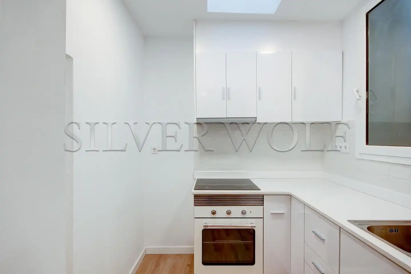 Cocina de Planta baja de alquiler en Barcelona con Aire acondicionado, Calefacción y Parquet
