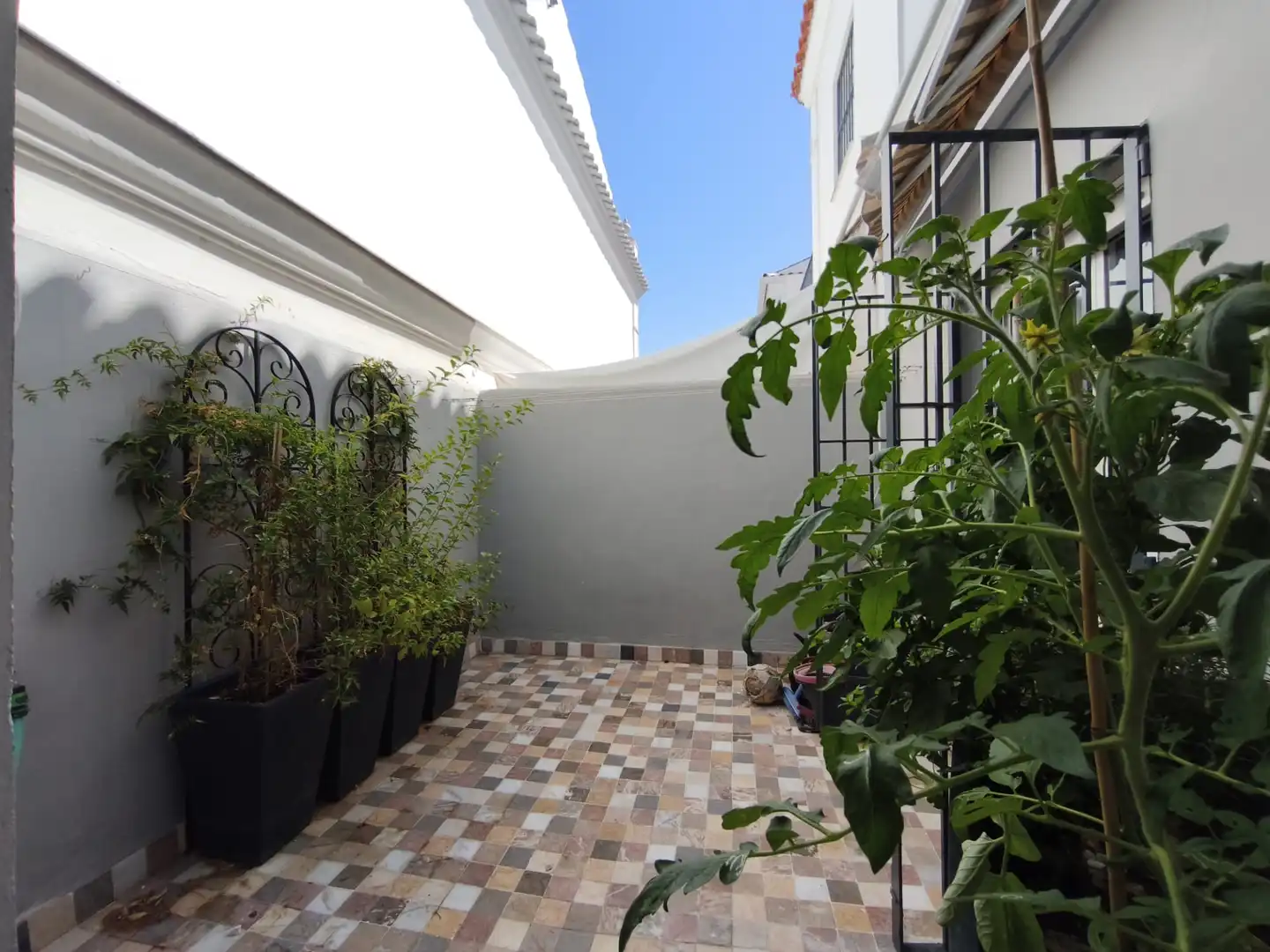 Terrace of Houses for sale in Gines  with Air Conditioner, Private garden and Terrace