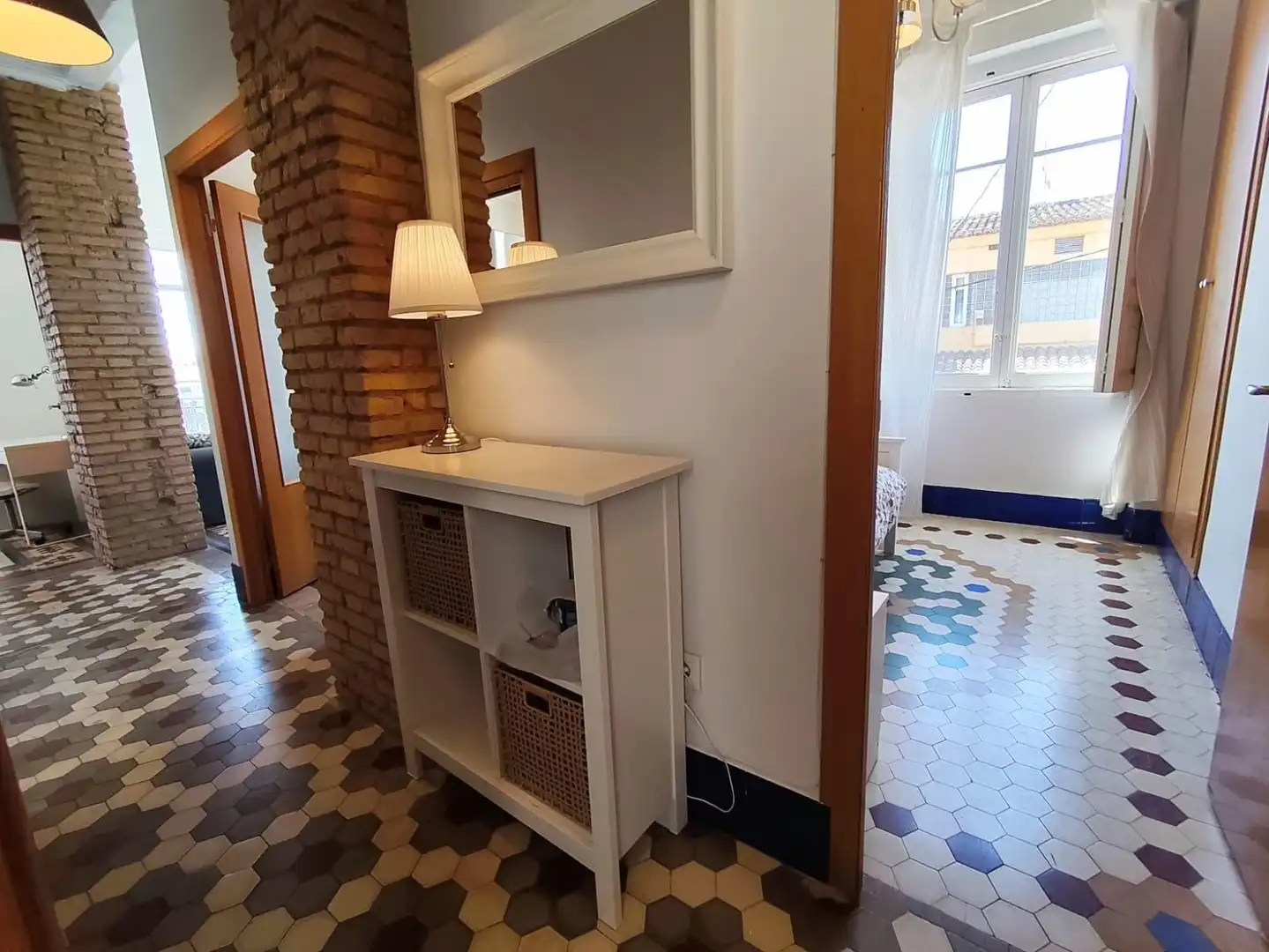 Wohnung zur Miete in Valencia mit Klimaanlage, Möbliert und Balkon