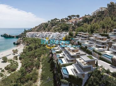 Casa amb piscina en venda a La Herradura