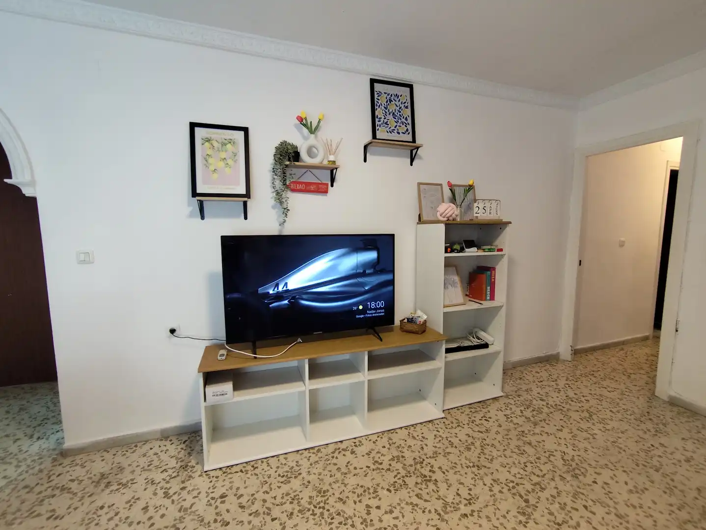 Sala de estar de Piso de alquiler en Sanlúcar de Barrameda con Aire acondicionado, Calefacción y Amueblado