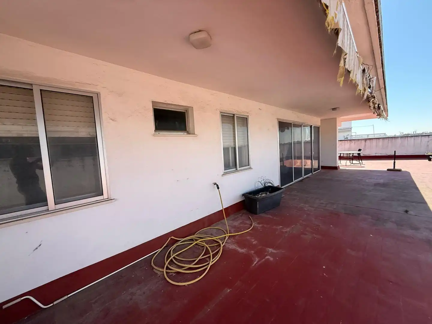 Außenansicht von Dachboden zur Miete in Sevilla mit Klimaanlage und Terrasse