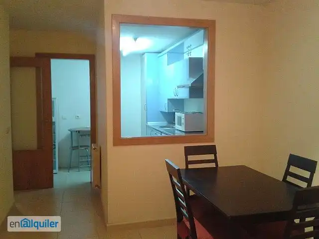 Cuina de Apartament en venda en Castellanos de Moriscos amb Calefacció, Terrassa i Moblat