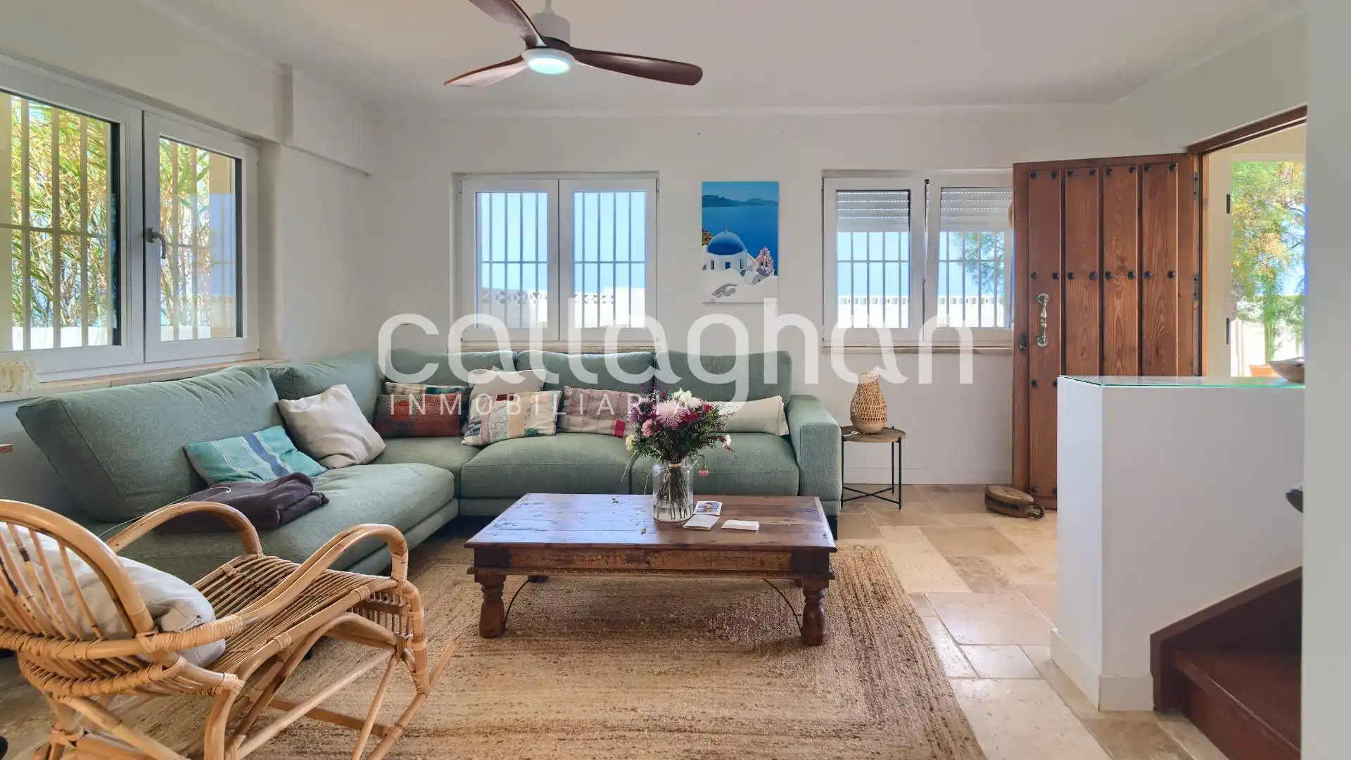 Sala d'estar de Casa o xalet de lloguer en Dénia amb Aire condicionat, Calefacció i Jardí privat