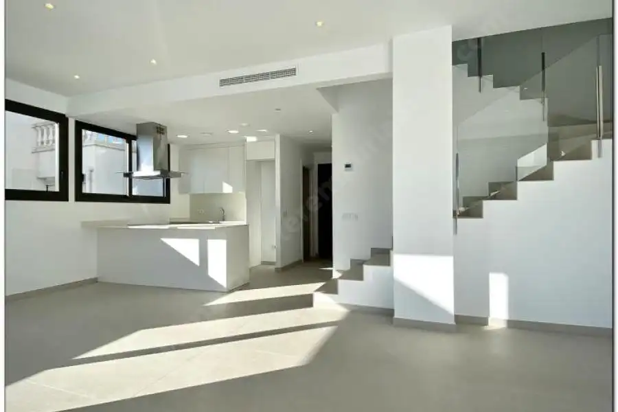 Chalet en venta en Requesens, imagen 4