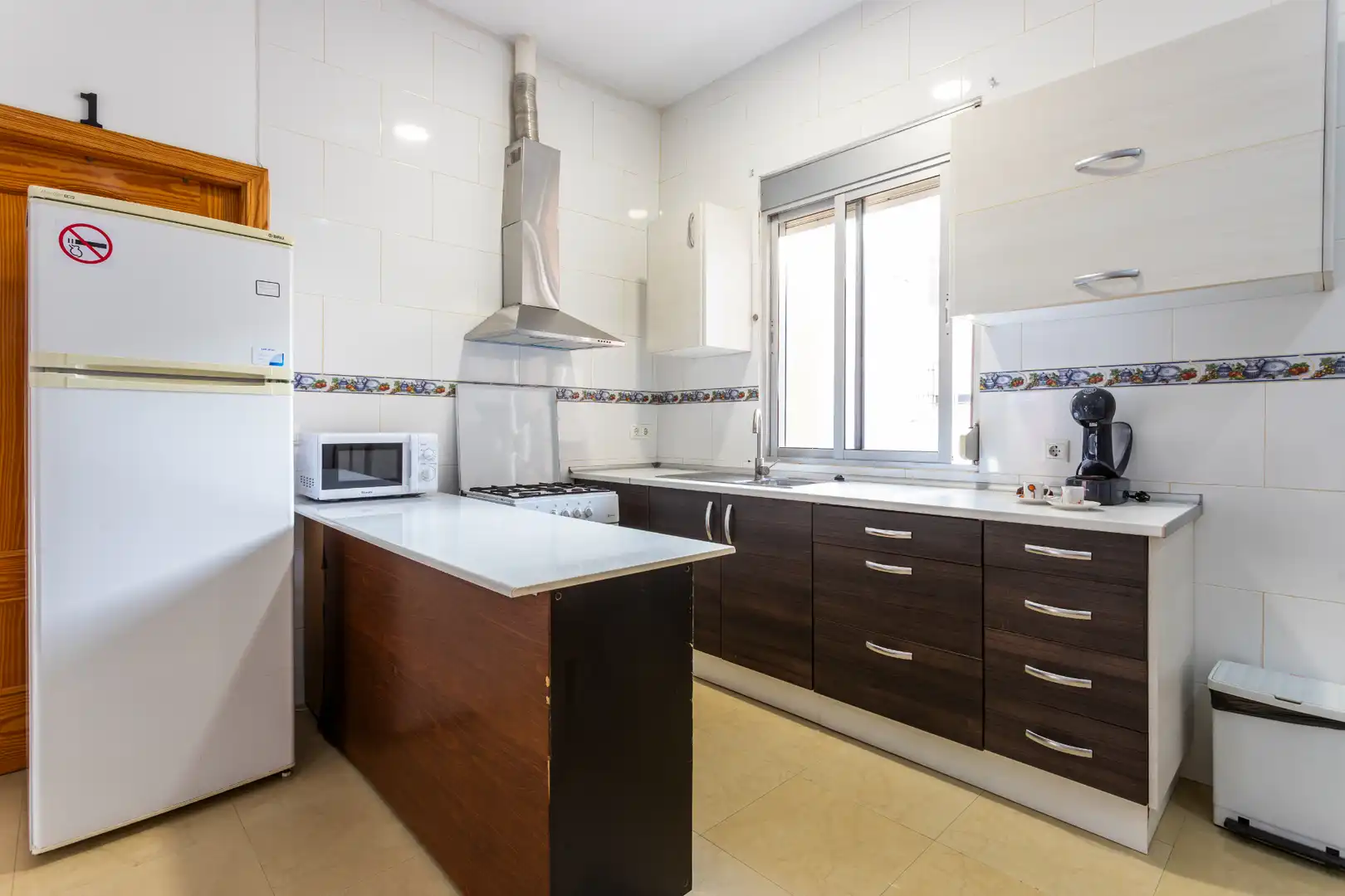 Kitchen of Flat for rent in Alicante / Alacant  with Terrace and Furnished