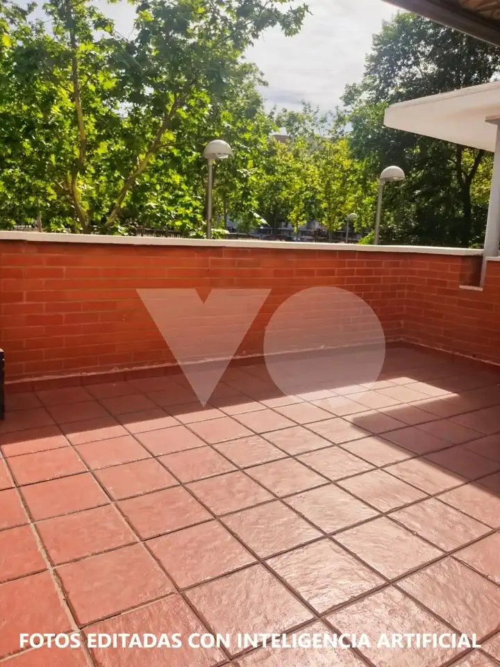 Terrassa de Pis en venda en Madrid amb Calefacció