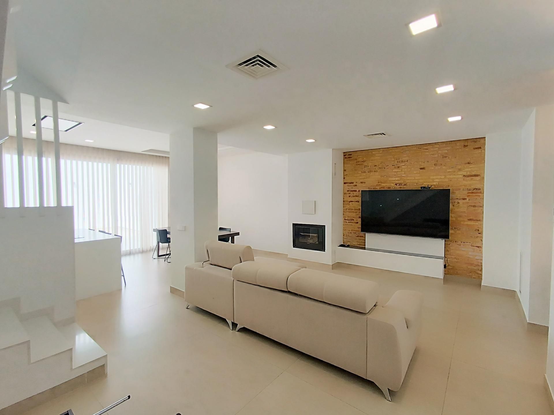 Sala d'estar de Casa o xalet en venda en Villanueva de Castellón amb Aire condicionat, Terrassa i Balcó