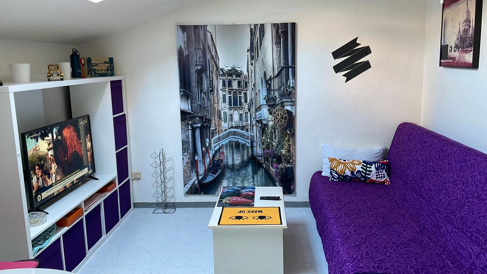 Dormitori de Apartament de lloguer en  Zaragoza Capital amb Calefacció, Moblat i Forn