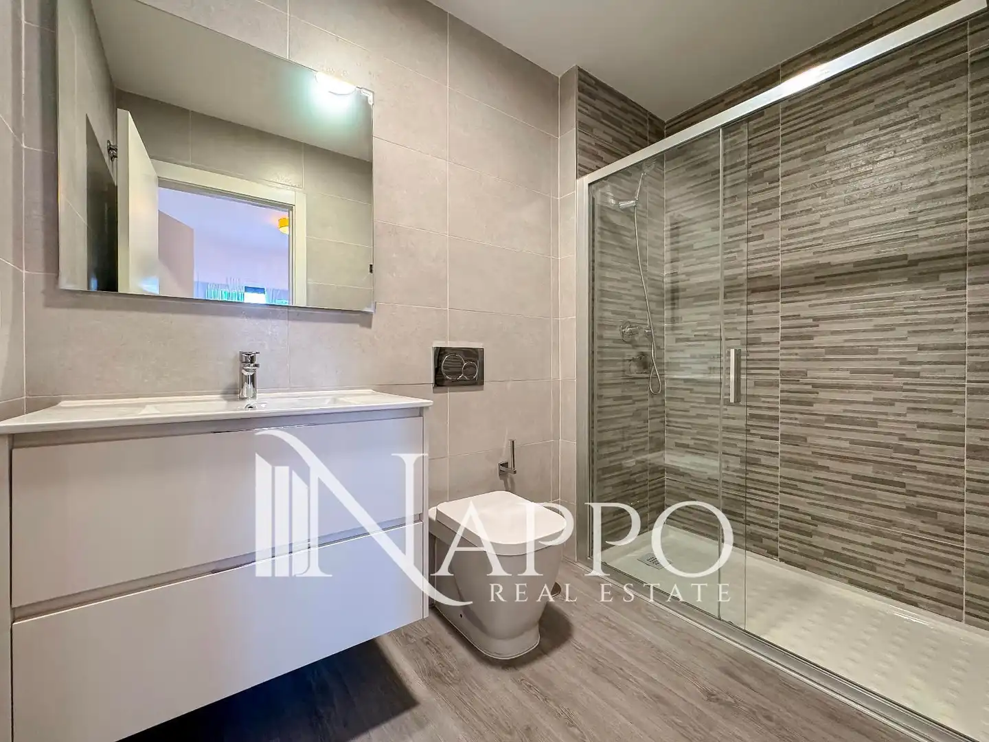 Bathroom of Flat for sale in Manacor  with Air Conditioner, Private garden and Terrace