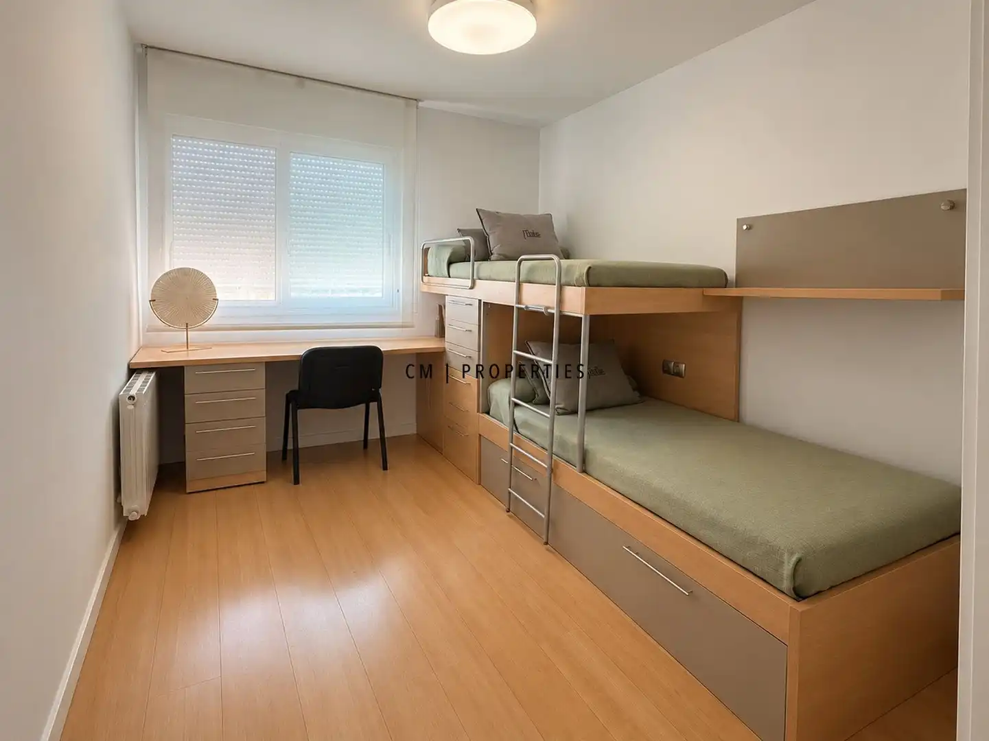 Bedroom of Detached homes for rent in Campolivar