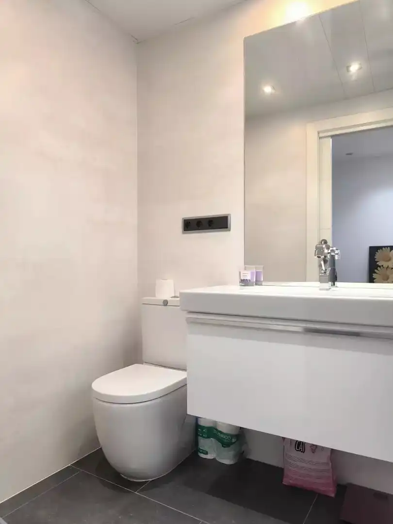 Bathroom of Flat for sale in Hostalric  with Air Conditioner, Heating and Terrace