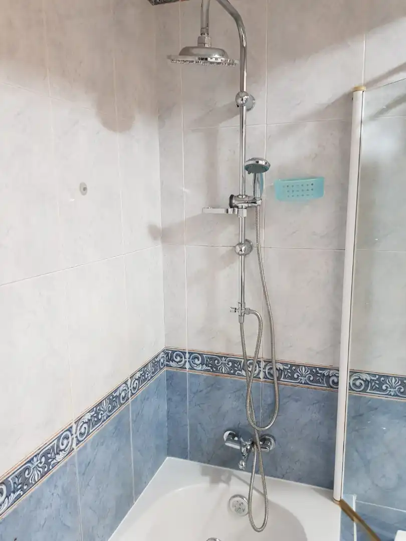 Baño de Ático en venta en Madrid con Aire acondicionado, Calefacción y Balcón