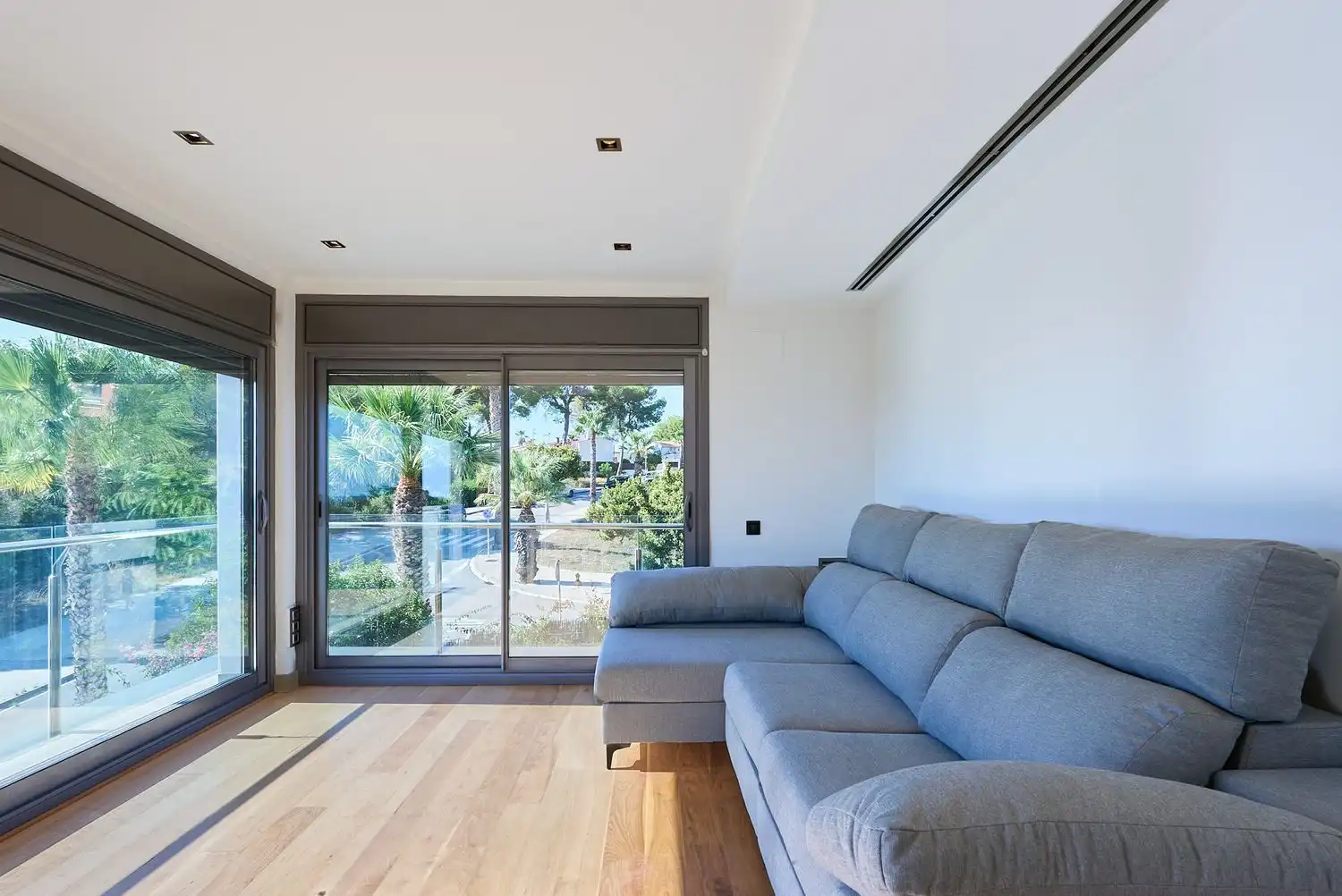 Living room of Flat for sale in Sitges  with Air Conditioner, Heating and Private garden