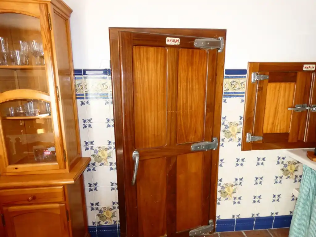 Country homes for sale in Almayate