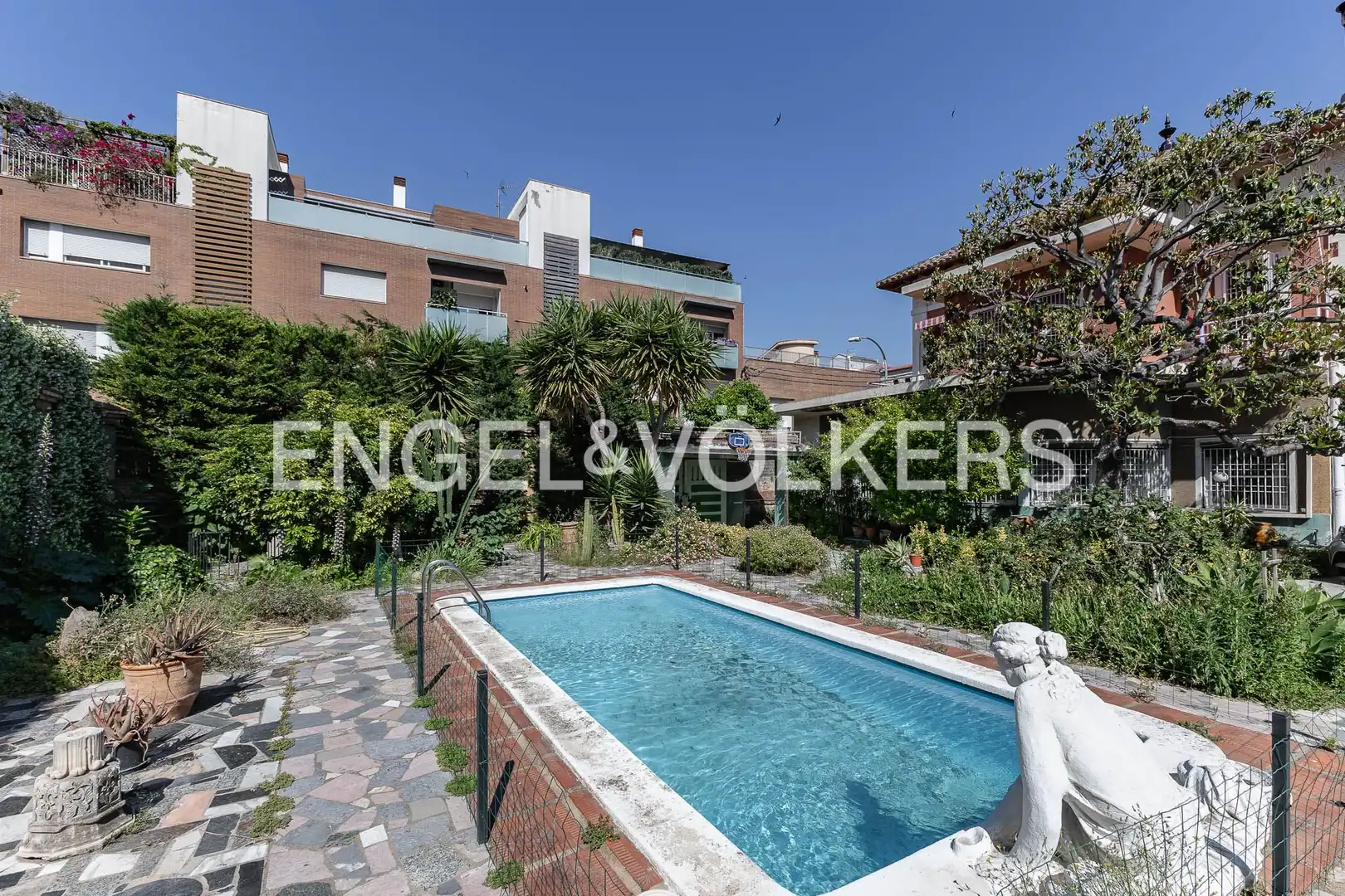 Exterior view of Houses for sale in El Prat de Llobregat  with Heating, Private garden and Terrace