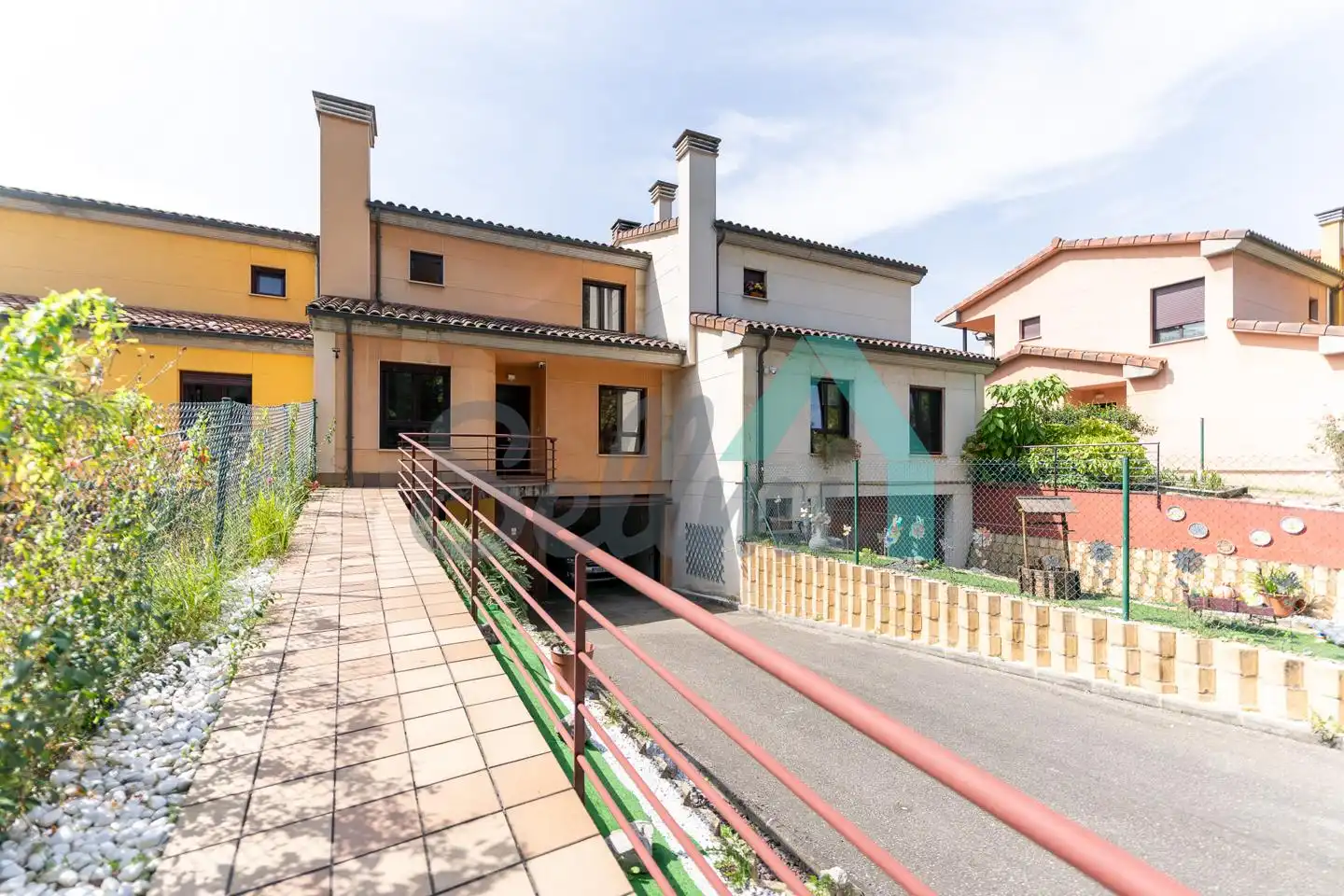 Detached homes for sale in Urbanización Río Nalón, Ribera de Arriba