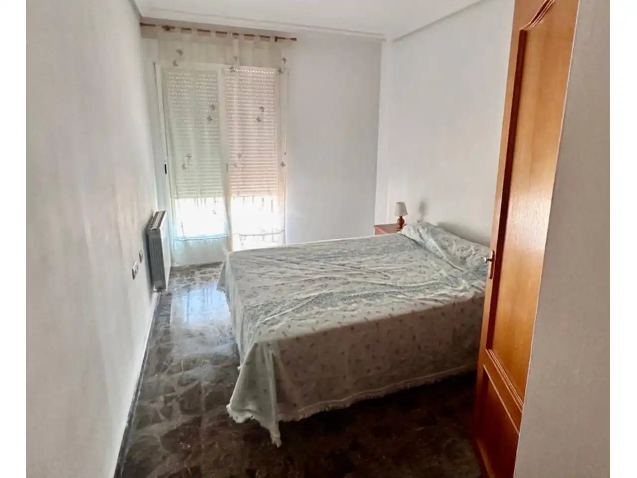 Dormitori de Apartament en venda en Albacete amb Calefacció, Traster i Balcó