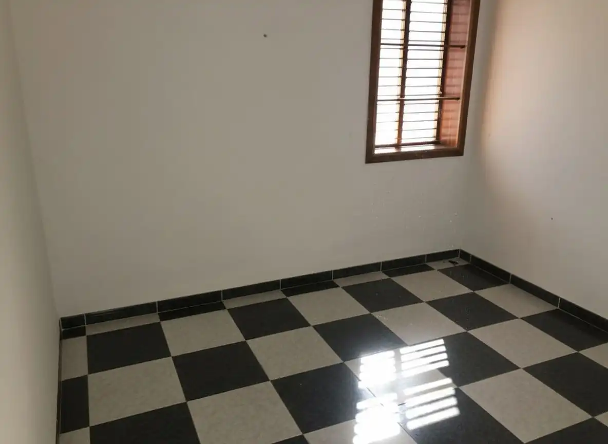 Casa adosada en venta en La Garrovilla 