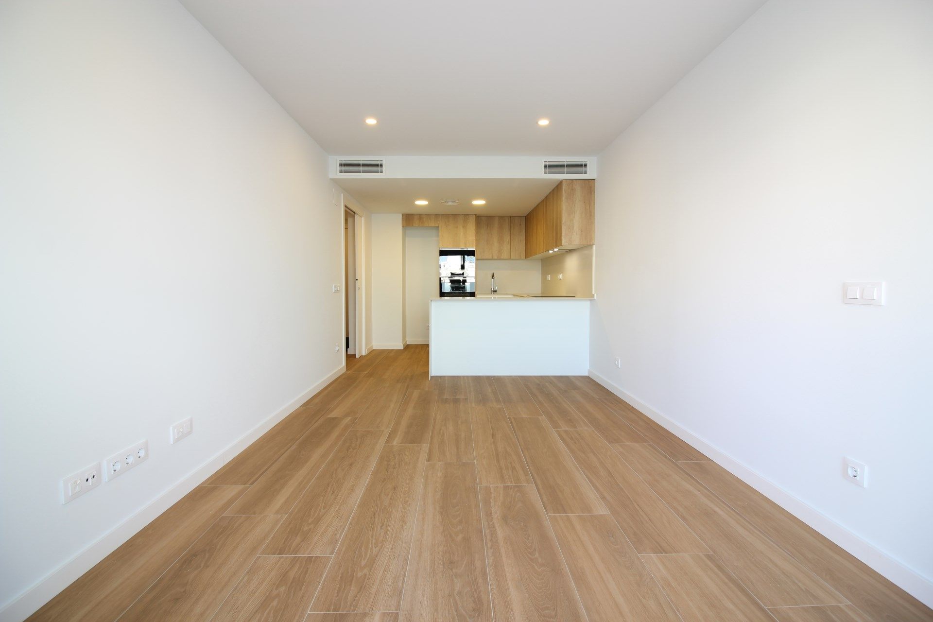 Wohnzimmer von Dachboden zum Verkauf in Roses mit Terrasse und Schwimmbad