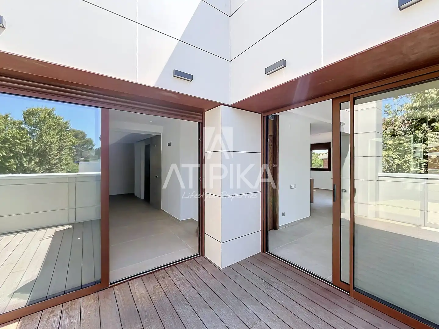 Vista exterior de Ático en venta en Castelldefels con Aire acondicionado, Calefacción y Horno