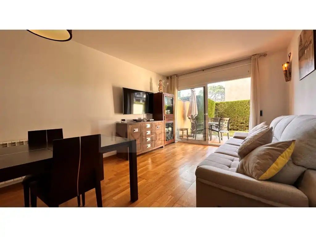 Sala de estar de Piso en venta en Castell d'Aro, Platja d'Aro i s'Agaró