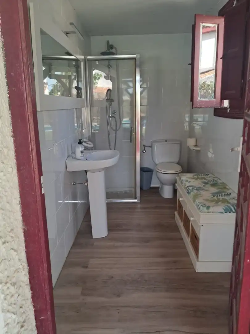 Badezimmer von Haus oder Chalet zur Miete in Mutxamel mit Klimaanlage, Terrasse und Schwimmbad