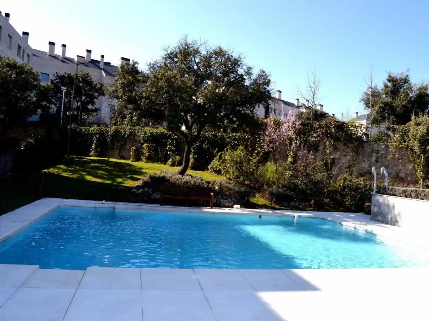 Piscina de Àtic en venda en La Moraleja amb Aire condicionat i Piscina