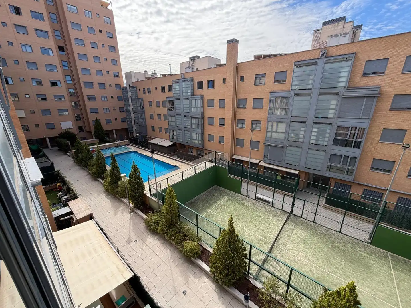 Piso con piscina en alquiler en GANAPANES