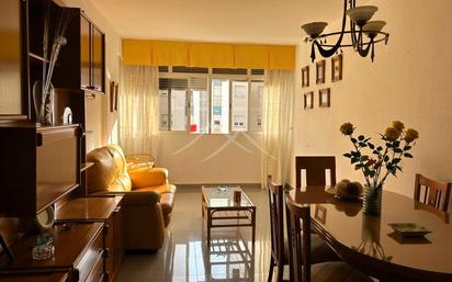 Living room of Flat for sale in  Cádiz Capital