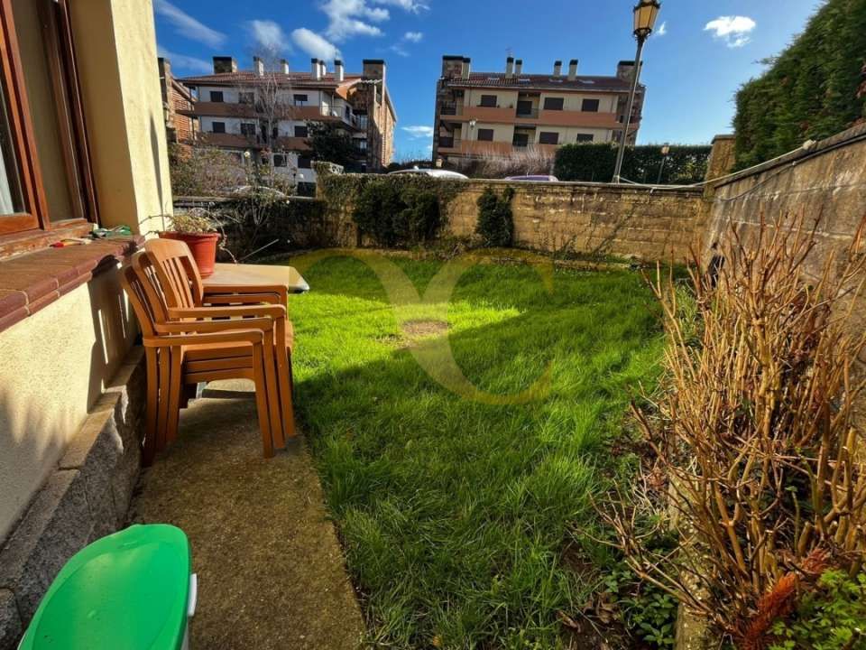 Jardí de Pis en venda en Ribadedeva amb Jardí privat i Moblat