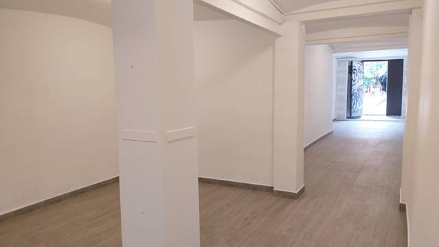 Local comercial en Alquiler en Carrer de les Ramelleres, 13 en El Raval
