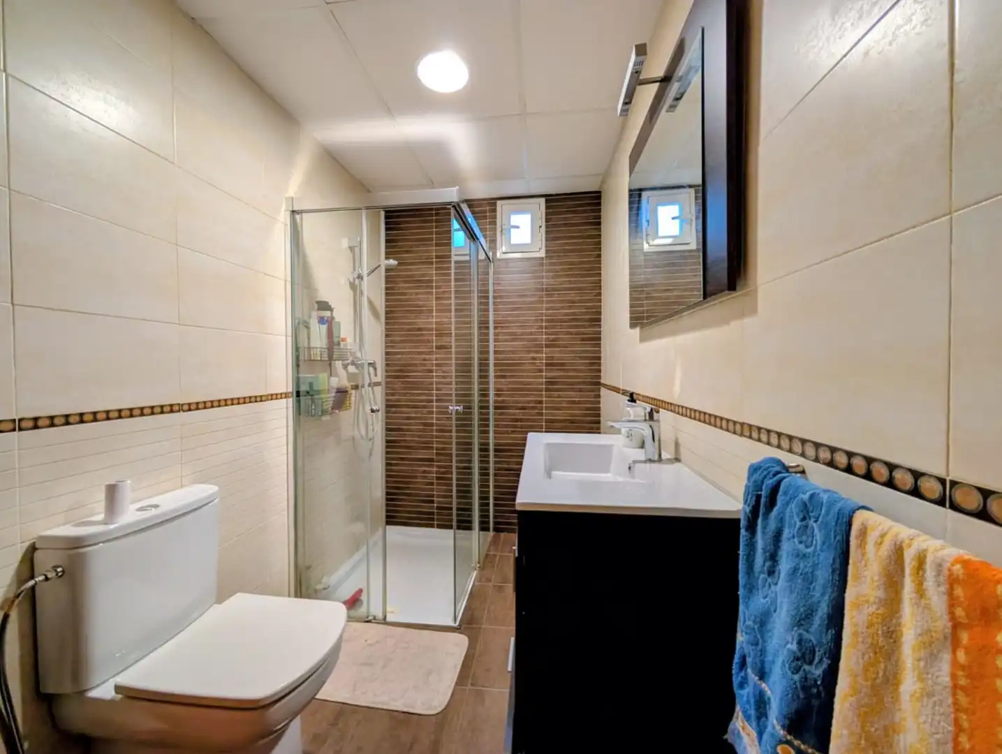 Bany de Casa o xalet en venda en Loja amb Aire condicionat, Terrassa i Traster
