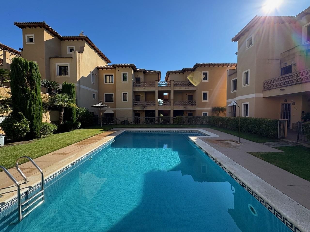 Piscina de Apartamento en venta en Vera con Aire acondicionado, Jardín privado y Terraza