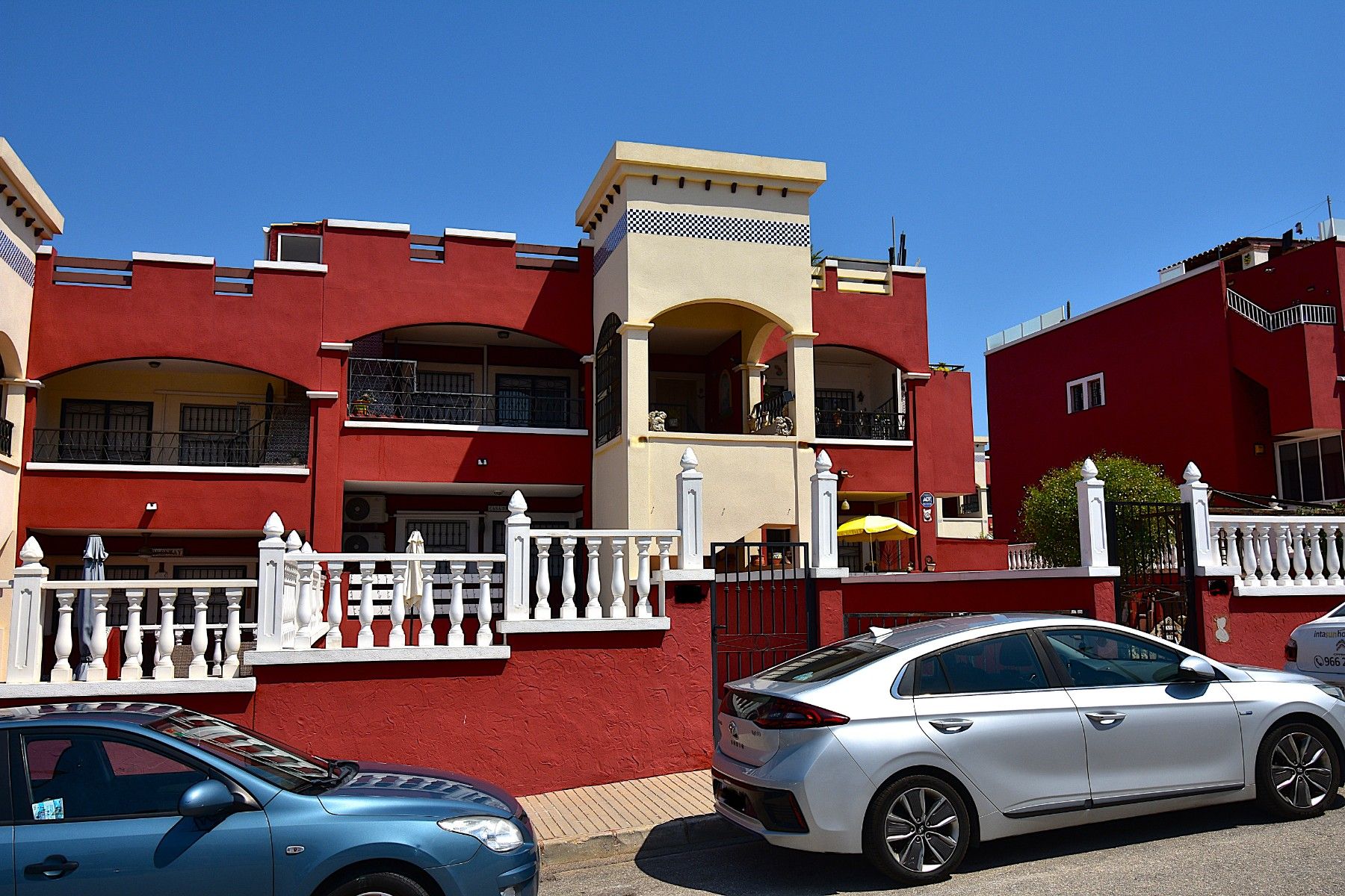 Exterior view of House or chalet for sale in Orihuela  with Air Conditioner, Terrace and Swimming Pool
