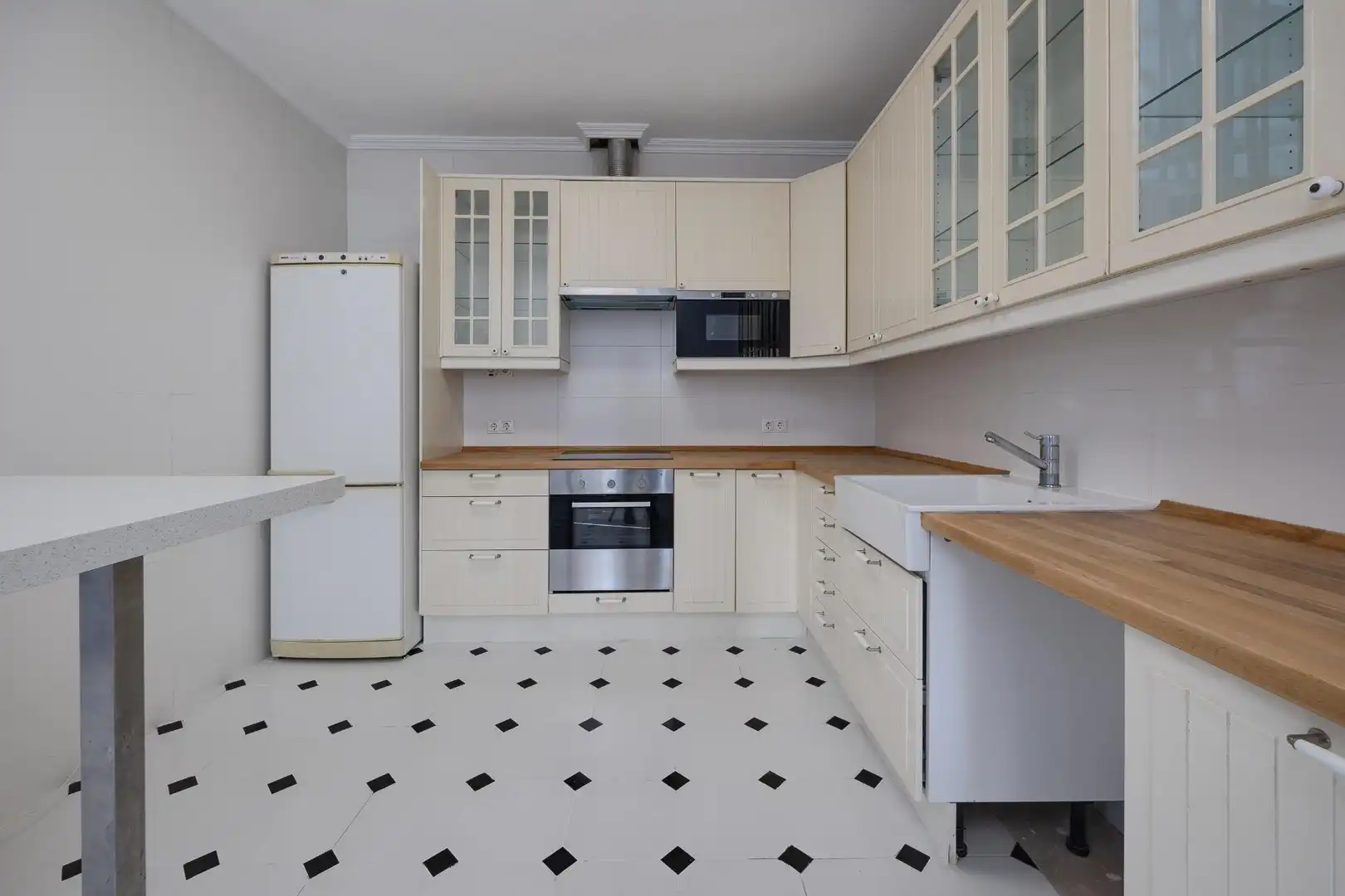 Semi-detached house with pool for sale in Calle C. Velazquez 39A, imagen 20