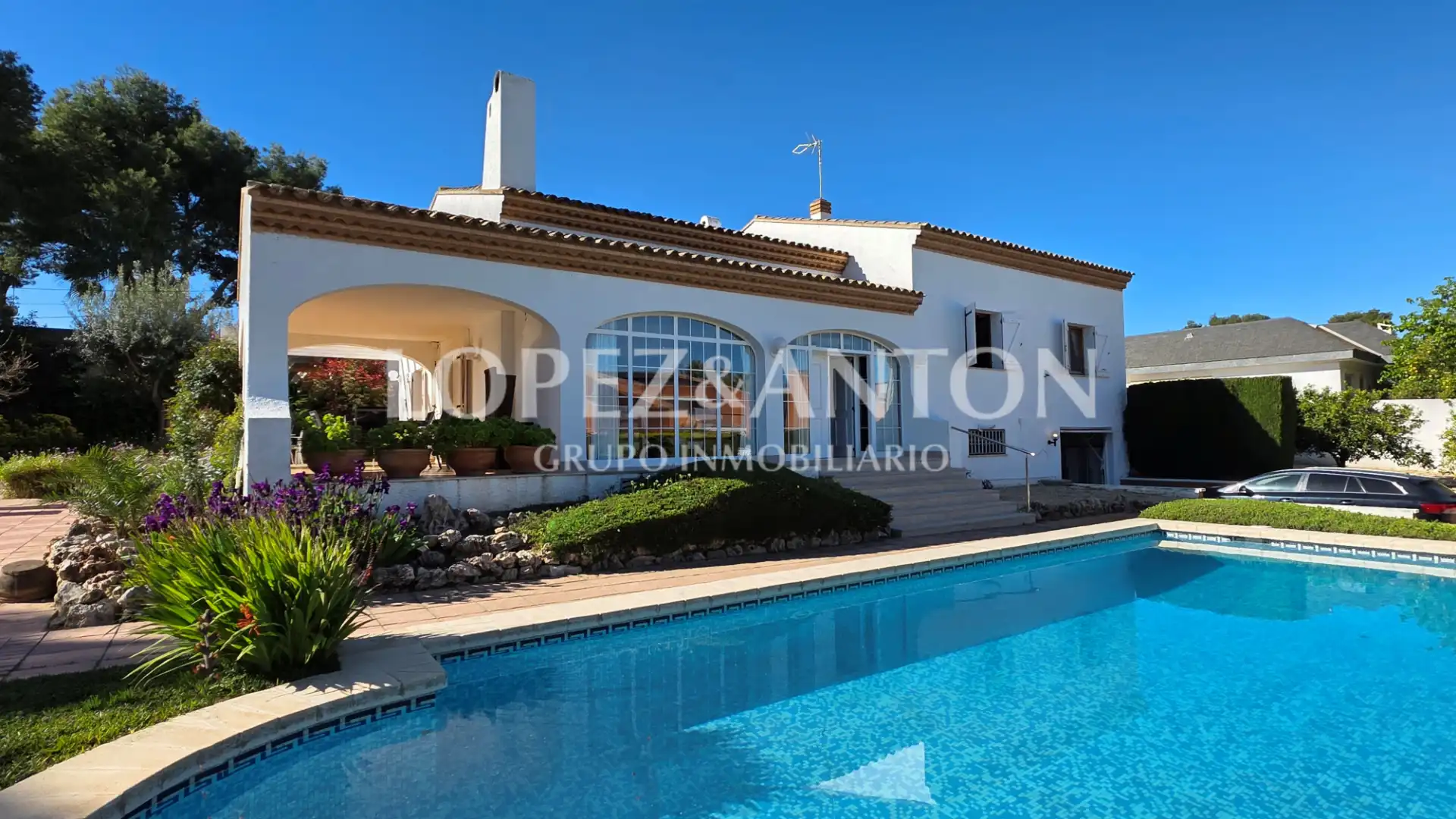 Exterior view of Houses for sale in L'Eliana  with Air Conditioner, Heating and Private garden