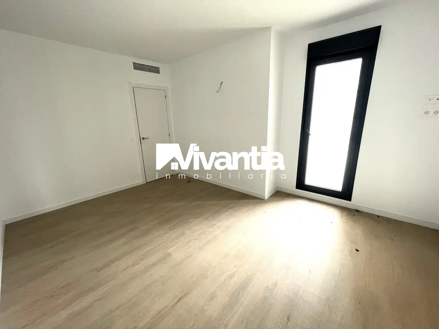 Schlafzimmer von Wohnung zum Verkauf in Lorca mit Parkett und Balkon